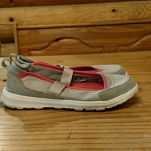 Gray and pink Athletech shoes, size 5. - Picture 3 of 3